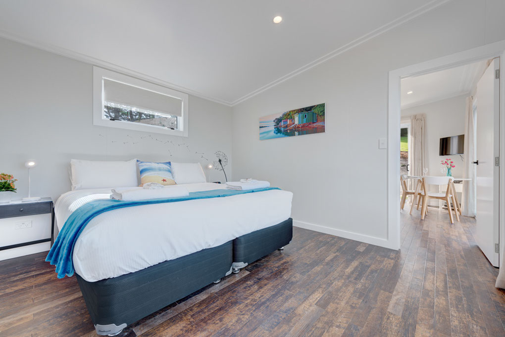 %_tempFileNameWoodside%20Bay%20Chalet-36%