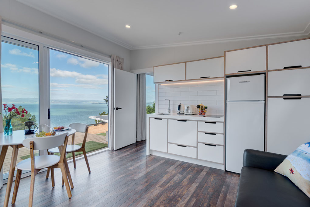 %_tempFileNameWoodside%20Bay%20Chalet-40%